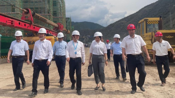 石培文一行赴石佛溝生態旅游示范區一期項目調研指導